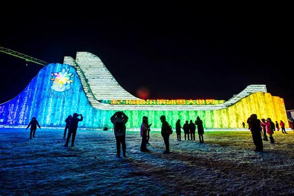哈尔滨冰雪大世界什么时候开园2023
