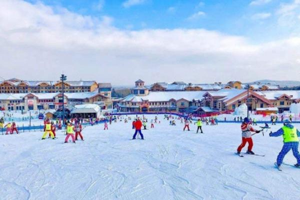 中国最值得去的滑雪场是哪里