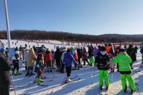 怪坡滑雪场在哪里 在沈阳市内吗