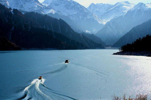 新疆最值得去的十大景区 新疆十大必去景点
