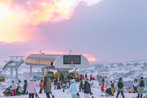 阿勒泰將軍山滑雪場門票價格2023