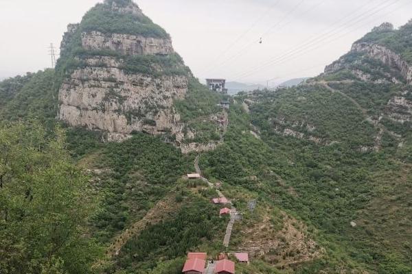 河南抱犊寨风景区介绍