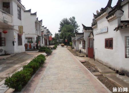 2023石榴红村旅游攻略 - 简介 - 门票价格 - 开放时间 - 交通 - 地址 - 天气