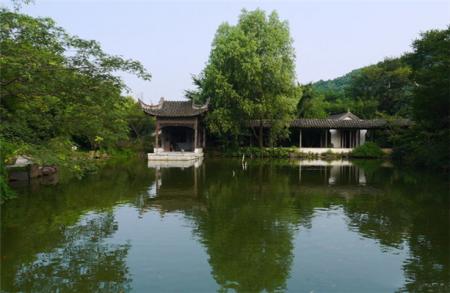 2023无锡惠山园游玩攻略 - 门票价格 - 开放时间 - 景区介绍 - 简介 - 交通 - 地址 - 天气