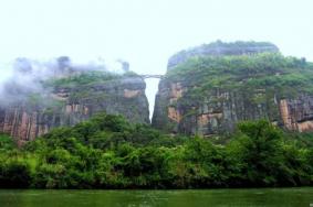 南宁龙虎山风景区详细介绍