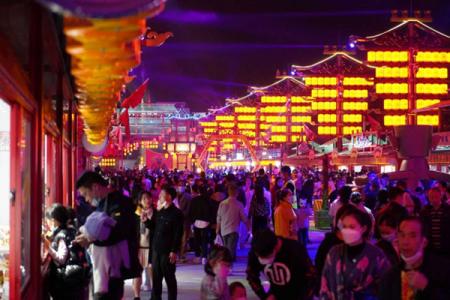 2023南丝绸之路不夜城游玩攻略 - 门票价格 - 开放时间 - 简介 - 交通 - 地址 - 电话 - 天气