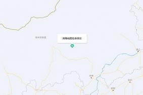 阿斯哈图石林景区在哪里？能开车进去吗？