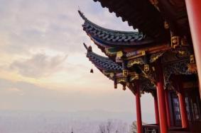 到鸿恩寺坐什么公交车