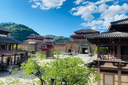 都匀秦汉影视城游玩攻略-门票价格-景点信息