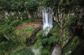 永嘉百丈瀑风景区全程要爬多久