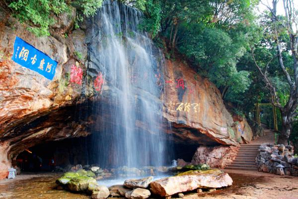 紅河旅游必去的景點 15個最值得去的景點