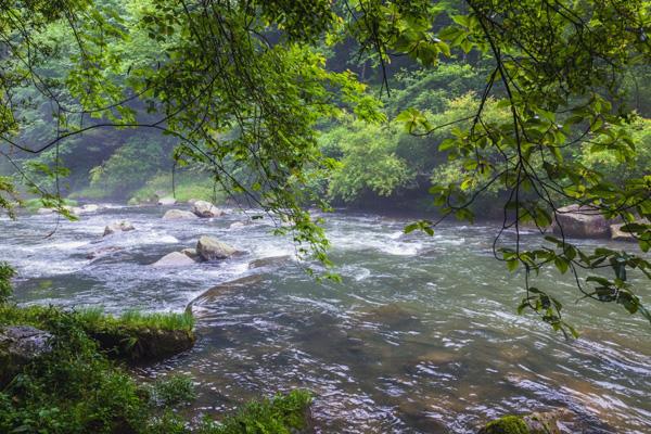 重慶夏天避暑耍水的地方