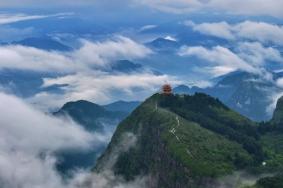 峨眉山2天1夜游徒步线路应该怎么安排 峨眉山,白水