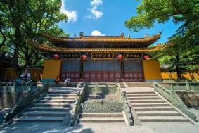 普济寺上香拜菩萨顺序