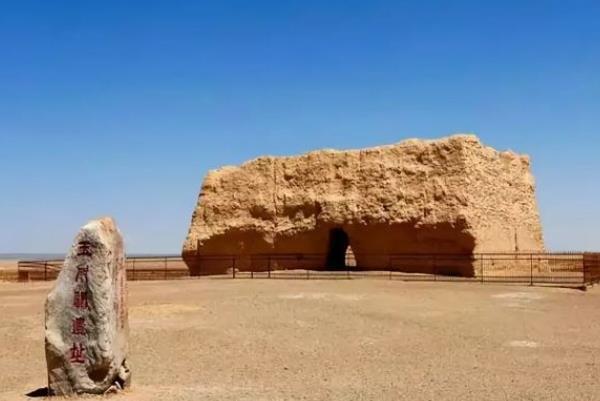 甘肃秋季旅游去哪里好玩 秋季适合去哪旅游