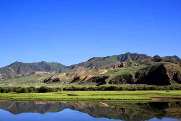 甘肃秋季旅游去哪里好玩 秋季适合去哪旅游