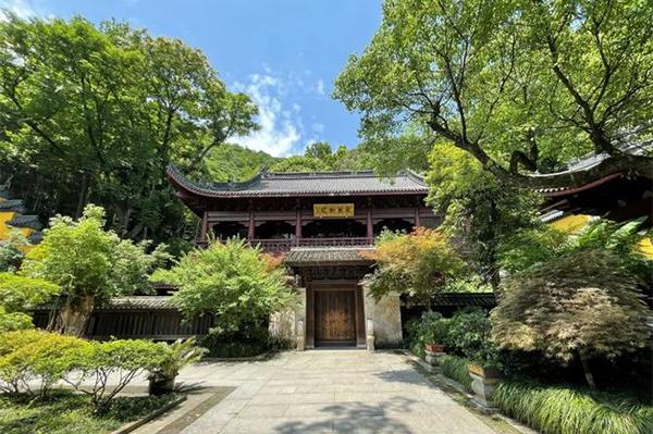 2023杭州永福寺旅游攻略 - 门票价格 - 优惠政策 - 开放时间 - 简介 - 交通 - 美食 - 地址 - 电话 - 天气