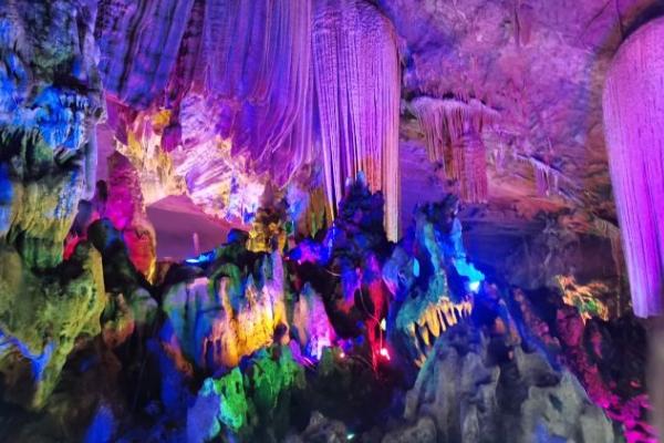 鹿峰山风景区在哪里啊