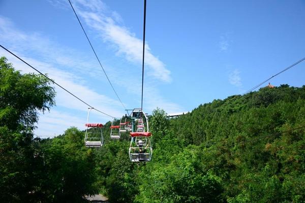 慕田峪索道和滑道介绍