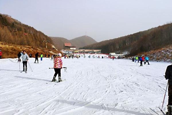 赤峰美林谷滑雪场简介