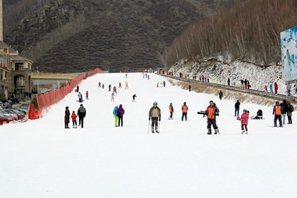 冬天滑雪去哪里好