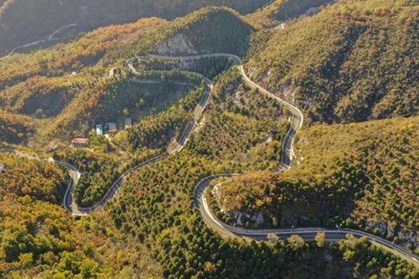 怀柔范崎路风景皆雅吗