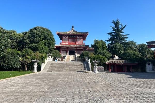 法門寺離西安市區多遠