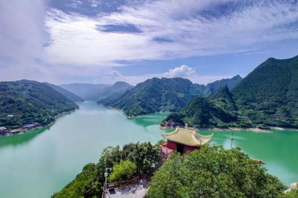 长江三峡最值得去的几个景点是哪几个