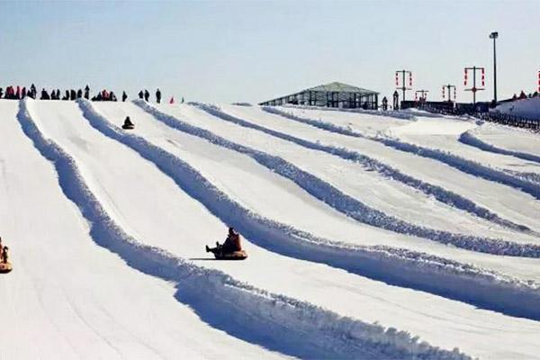 保定神湖四时滑雪场正在哪 附乘车体例