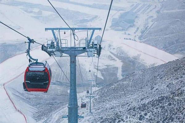 2023呼和浩特马鬃山滑雪场旅游攻略 - 门票价格 - 优惠政策 - 开放时间 - 简介 - 交通 - 美食 - 地址 - 电话 - 天气