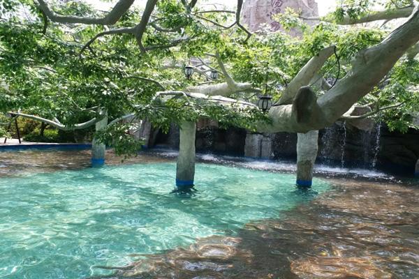 鞍山温泉哪好 有名的温泉旅游景点