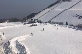 安吉江南天池滑雪场和云上草原滑雪场哪个好玩