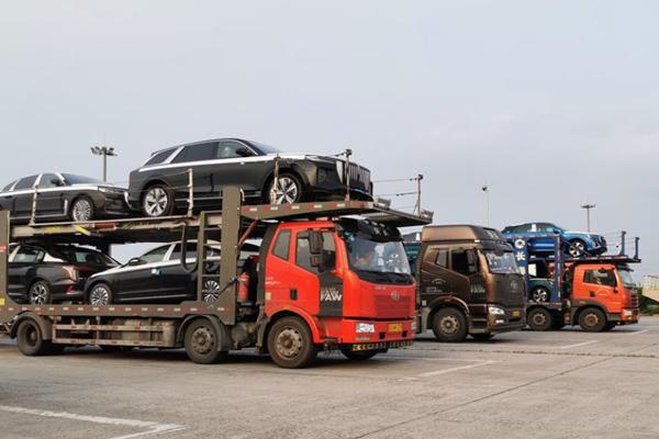 從北京托運汽車到云南大概多少錢