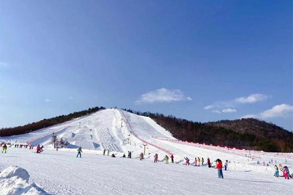 2023-2024神农架国际滑雪场门票多少钱