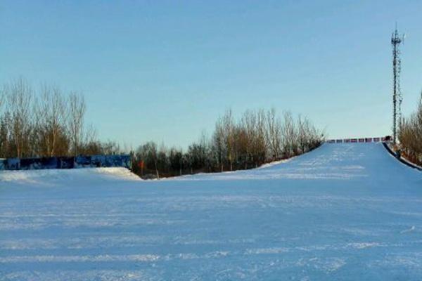 飞天滑雪场地址在哪 怎么去比较方便