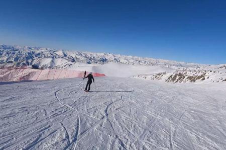2023新疆可可托海滑雪场旅游攻略 - 开放时间 - 门票价格 - 雪道图 - 简介 - 交通 - 地址 - 电话 - 天气