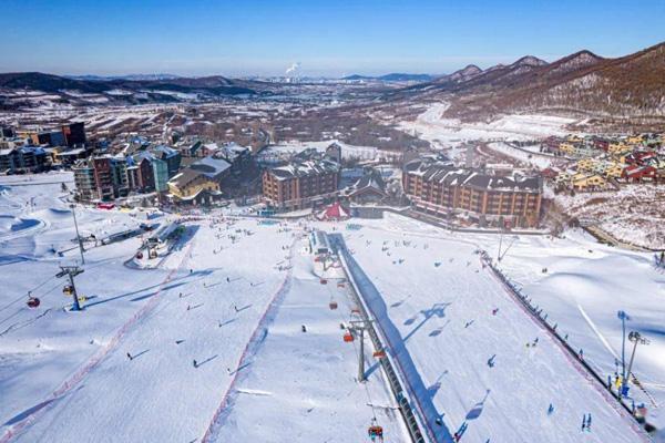2024大青山太伟滑雪场滑雪攻略-门票价格-景点信息