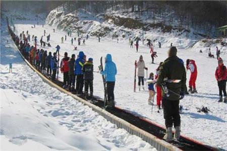 青岛文王山必捷滑雪场旅游攻略-门票价格-景点信息