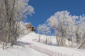 长白山万达国际滑雪场旅游攻略-门票价格-景点信息