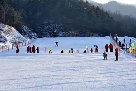 嵩县木札岭速龙滑雪场旅游攻略-门票价格-景点信息