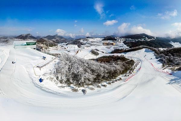 2023-2024雪季恩施綠蔥坡滑雪場開放時間