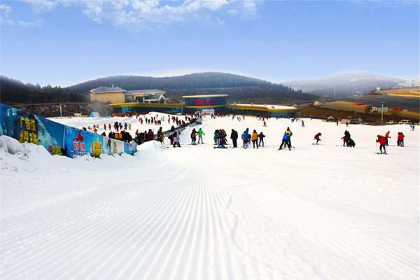 2023-2024濟南蟠龍山滑雪場門票多少錢