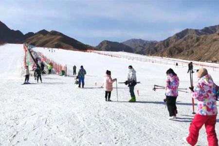 金昌南坝滑雪场旅游攻略-门票价格-景点信息