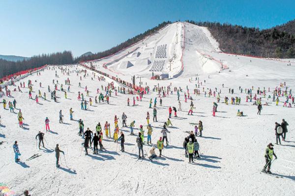 神農架中和國際滑雪場在哪里