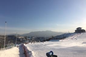2023-2024白鹿原影视城滑雪场门票多少钱