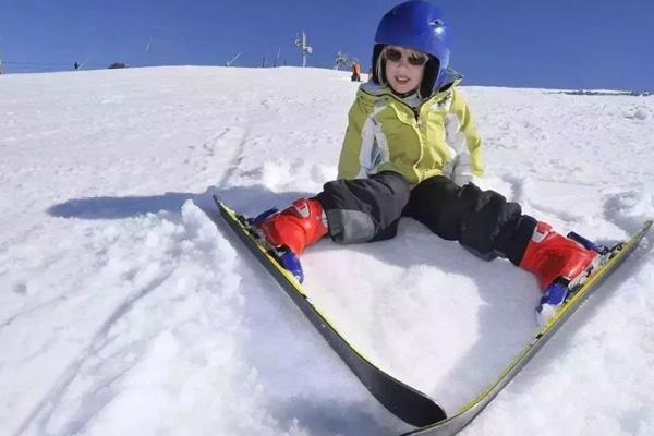 白鹿原影視城滑雪場在哪里 怎么去