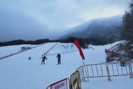 云山滑雪场滑雪攻略-门票价格-景点信息