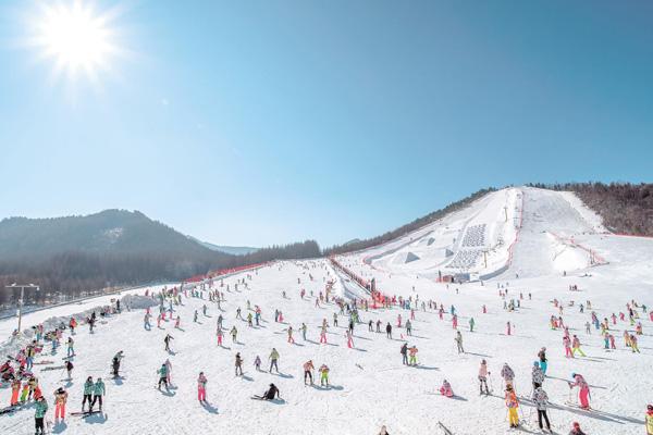 半岛官网湖北滑雪场在哪里 16个滑雪的好地方(图1)