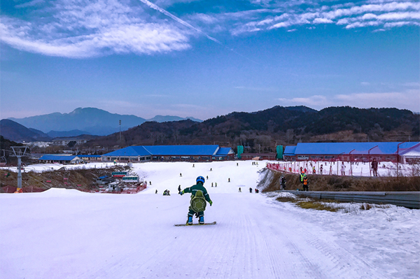 2023-2024云佛山滑雪多少钱