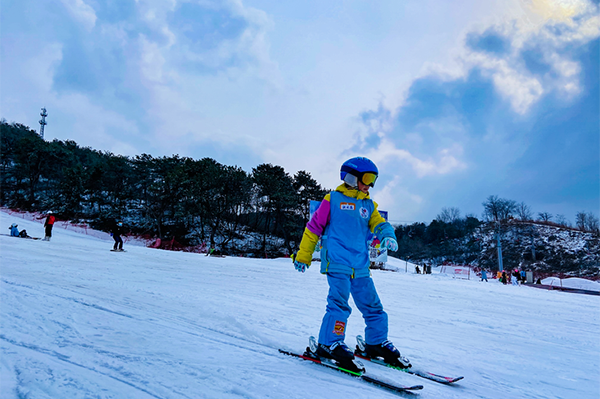 2023-2024云佛山滑雪多少钱